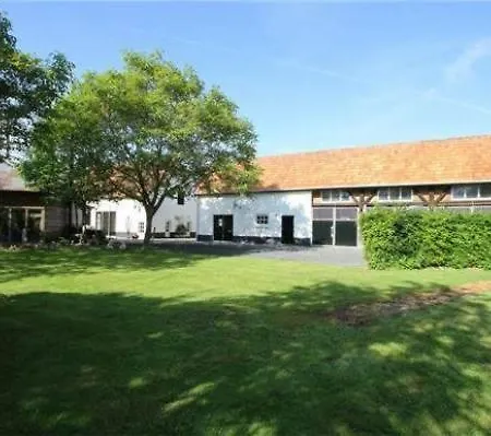 Casa de Férias Luxe Vakantiewoning De Notenboom *
