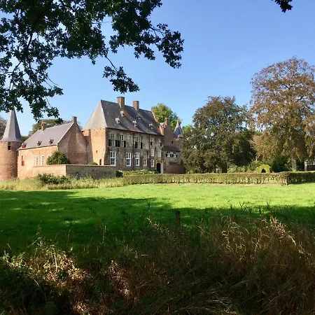 Luxe Vakantiewoning De Notenboom Casa de Férias