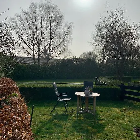 Luxe Vakantiewoning De Notenboom * Appeltern
